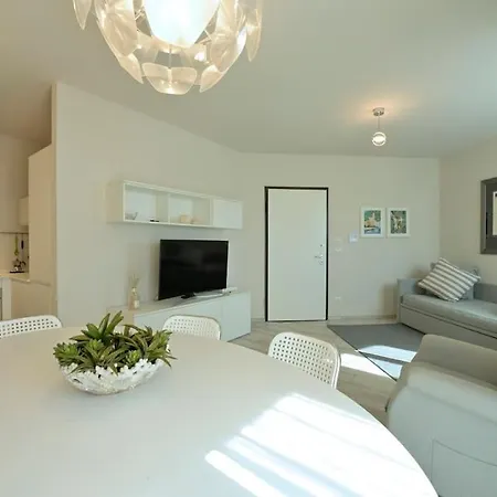 Luxury Con Garage Vista Mare Per 6 Persone 公寓 *