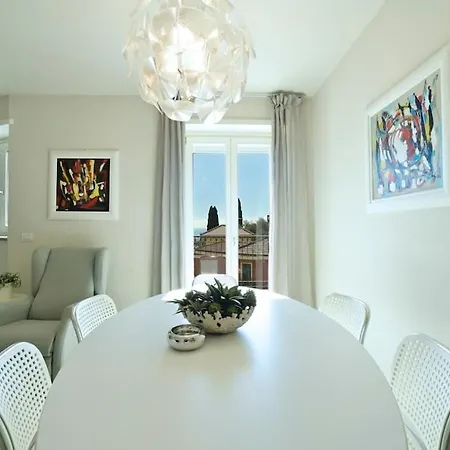 公寓 Luxury Con Garage Vista Mare Per 6 Persone 阿拉西奥